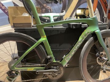 Brugt Pinarello DOGMA 1K LIMITED NUMBER 24\50 2026 Road & Gravel