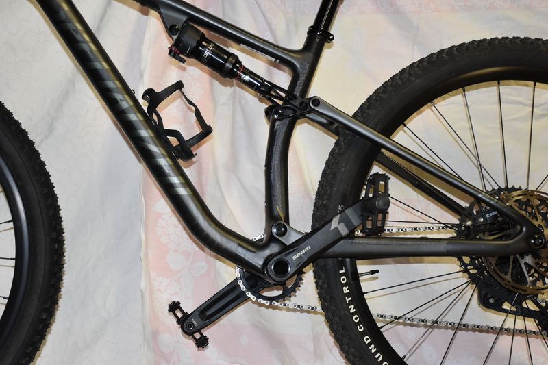 Käytetty Specialized Epic Evo Comp 2023 2023 Mountainbike — kuva 1 / 14