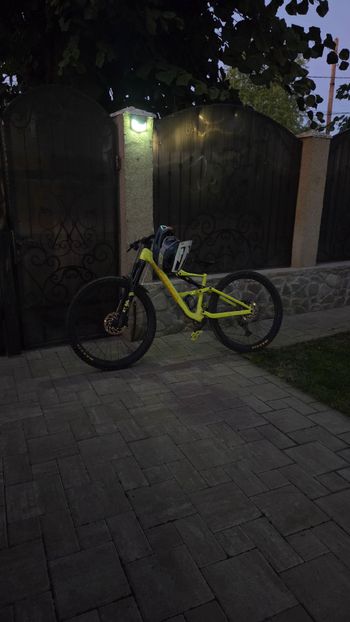 Orbea OCCAM LT H30 2024 2024 Mountainbike d'occasion — image 2 sur 4