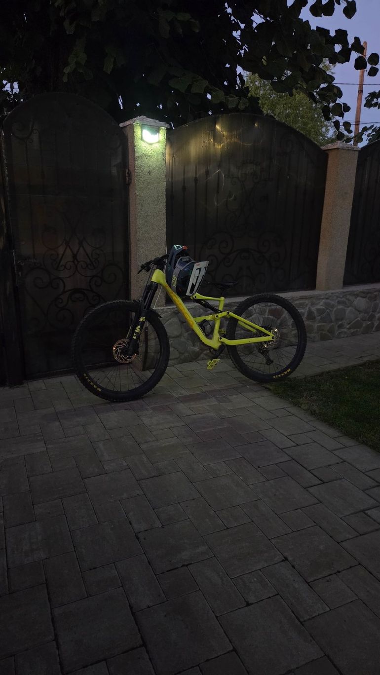Orbea OCCAM LT H30 2024 2024 Mountainbike d'occasion — image 2 sur 4