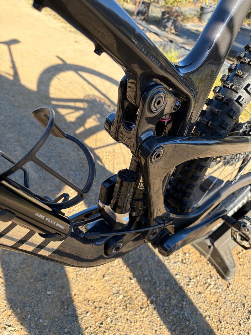 Propain Hugene Other SRAM 2024 Mountainbike d'occasion — image 8 sur 8
