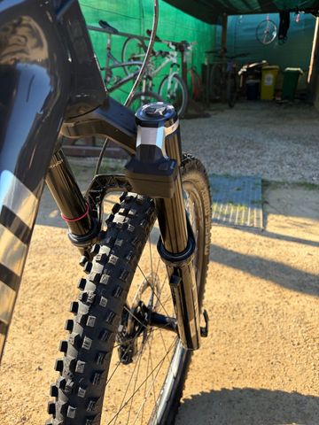 Propain Hugene Other SRAM 2024 Mountainbike d'occasion — image 7 sur 8