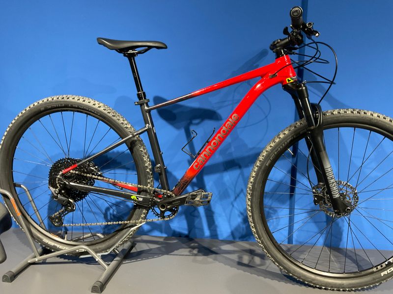 Gebrauchtes Cannondale Trail SE 3 2021 2021 Mountainbike, Rot, 29 — Bild 1 von 7