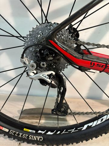 Used Scott Scale 949 Expert 2012 Mountainbike, Black — image 15 of 15