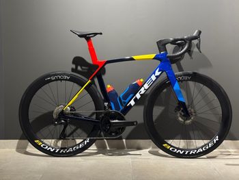Brugt Trek Madone SLR 7 Gen 8 2025 2024 Road & Gravel