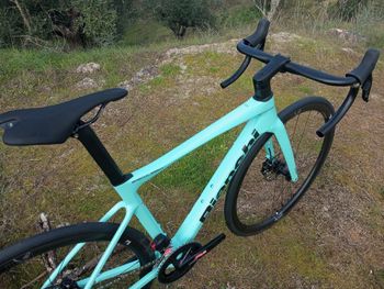 Used Bianchi Specialissima COMP Rival eTap AXS 2024 2024 Road & Gravel — image 8 of 10