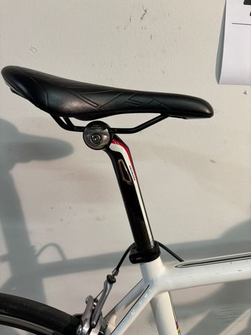Gebrauchtes Specialized Tarmac SL3 2011 Road & Gravel, Weiß — Bild 7 von 11