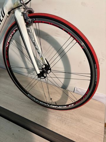 Gebrauchtes Specialized Tarmac SL3 2011 Road & Gravel, Weiß — Bild 3 von 11