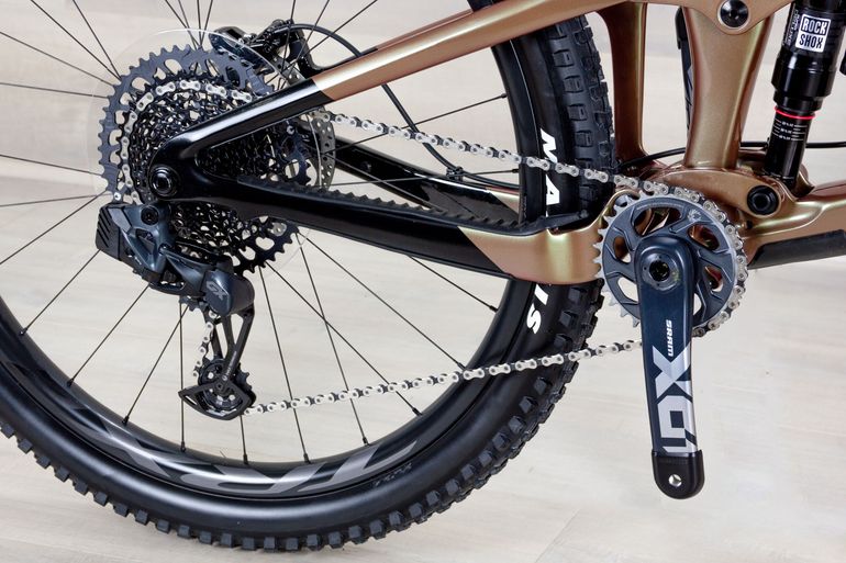 Used Giant Giant Trance X Advanced Pro SE 2024 Mountainbike — image 7 of 20