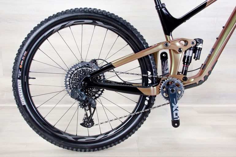 Used Giant Giant Trance X Advanced Pro SE 2024 Mountainbike — image 3 of 20