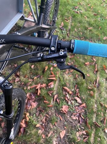 Used Dartmoor Hornet 2018 2018 Mountainbike, Black, 27.5 — image 7 of 7
