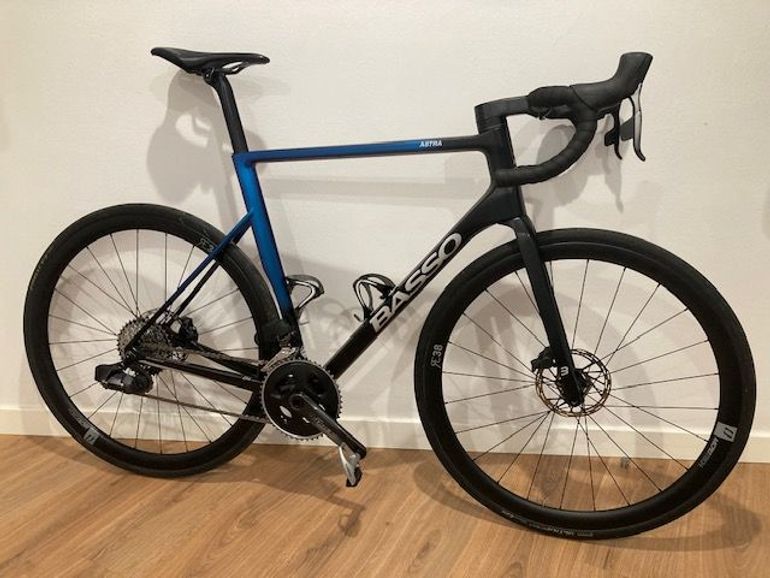 Used Basso Astra SRAM Force 2023 Road & Gravel, Black — image 1 of 7