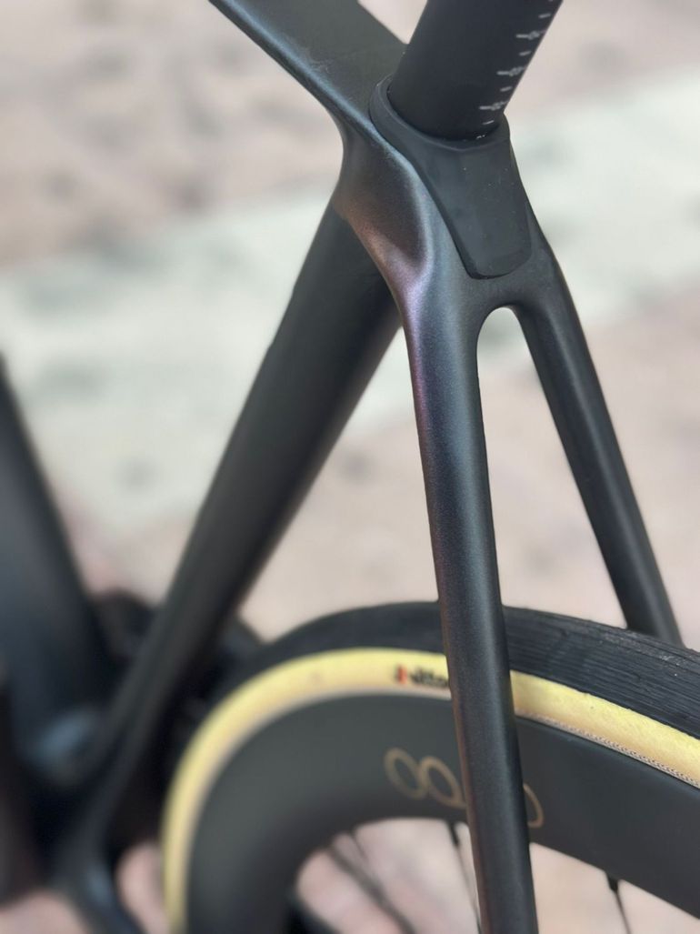 Used Orbea Orca M20iltd Pwr 2026 2026 Road & Gravel — image 9 of 10