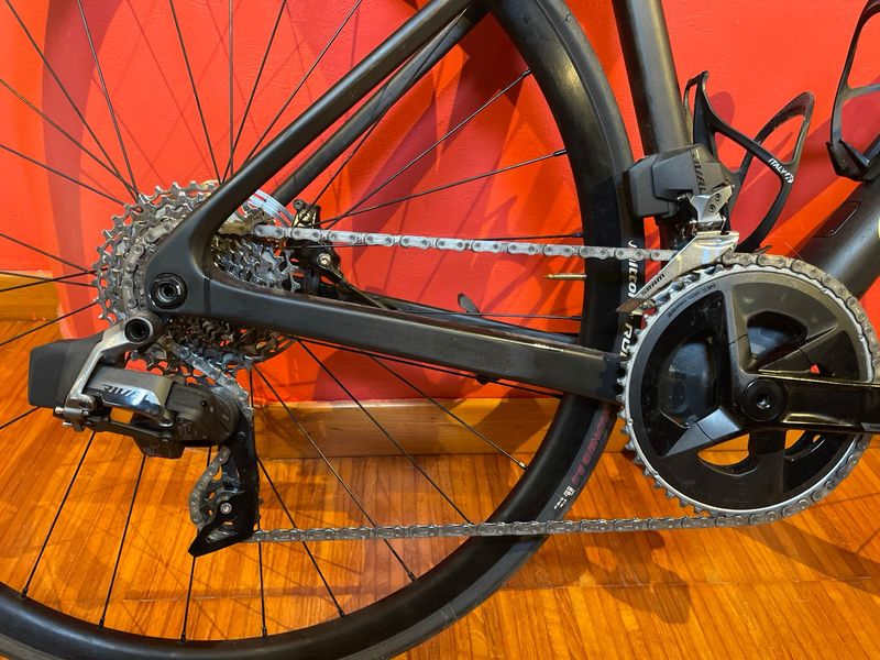 Gebrauchtes Orbea ORCA M30i 2022 2022 Road & Gravel, Schwarz — Bild 3 von 3