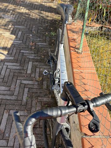 Tweedehands Basso Tera SRAM Apex 2024 Road & Gravel — afbeelding 3 van 6
