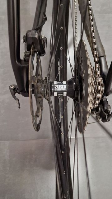 Used Focus Raven Shimano Deore XT 2018 Mountainbike, Black — image 3 of 8