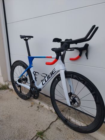 Used CUBE LITENING AERO C:68X RACE 2024 2024 Road & Gravel, White — image 6 of 6