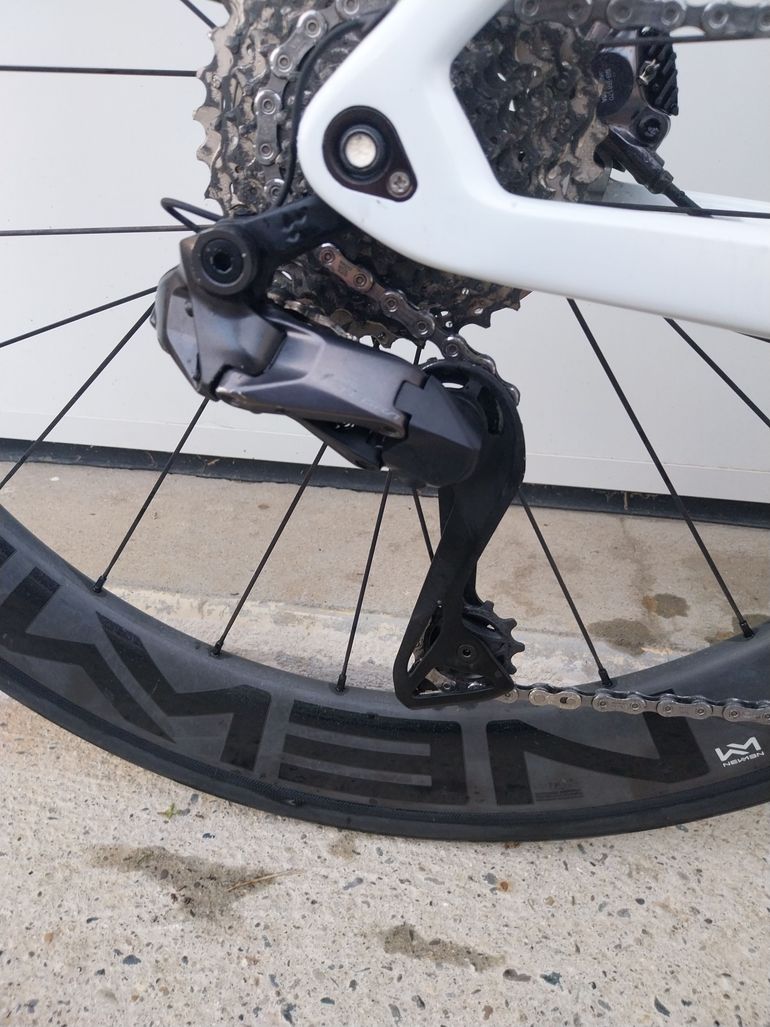 Used CUBE LITENING AERO C:68X RACE 2024 2024 Road & Gravel, White — image 4 of 6