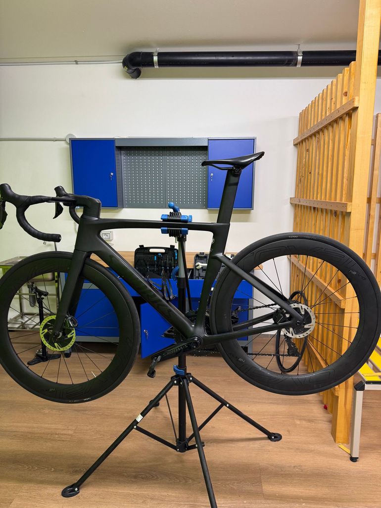 Used Specialized S-Works Venge 2020 2020 Road & Gravel — image 2 of 6