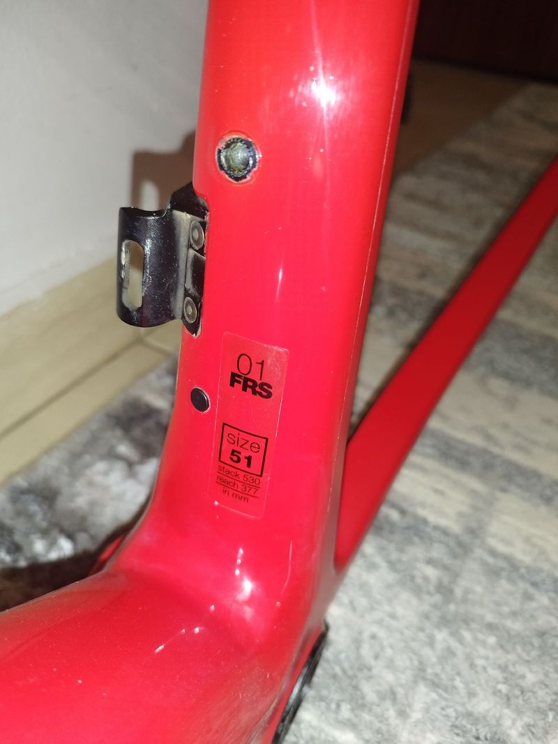 Used BMC Teammachine SLR01 THREE 2019 Frameset 2019 Road & Gravel, Red — image 6 of 15