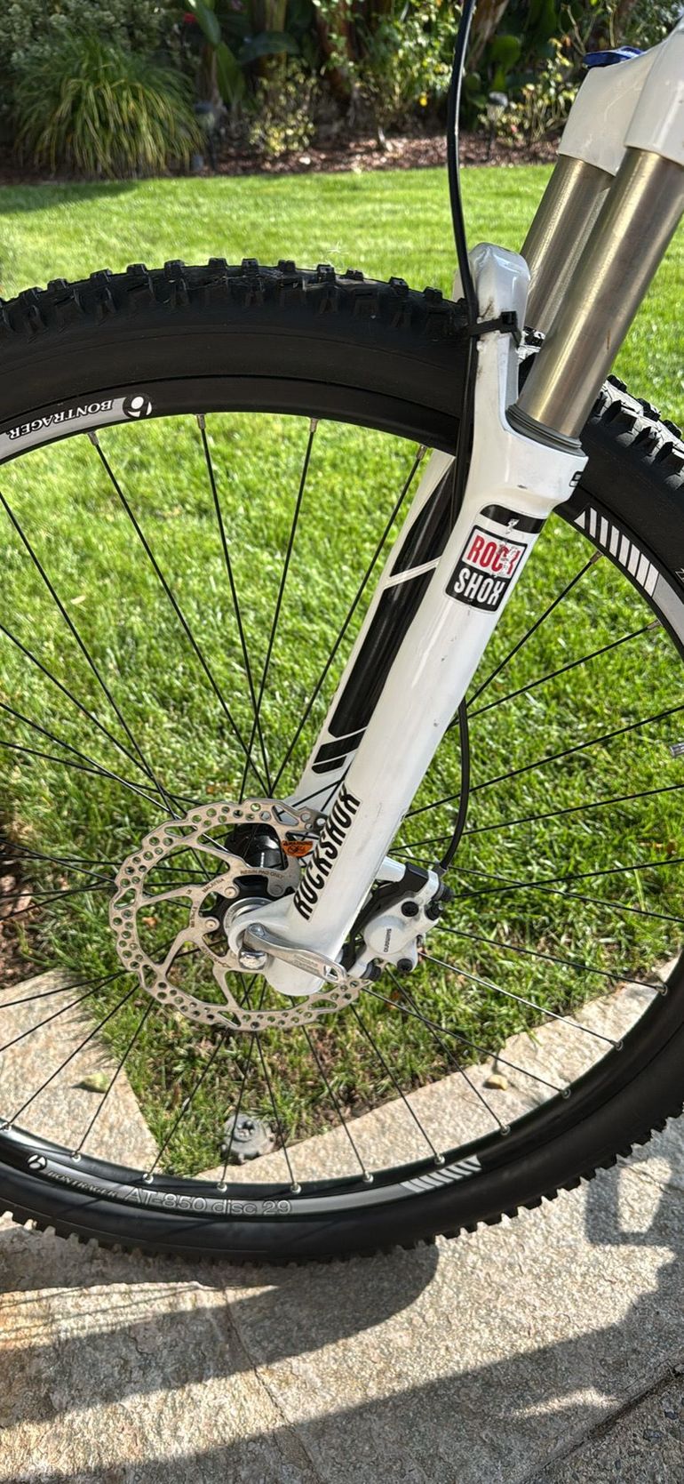 Used Trek Superfly 5 2014 2014 Mountainbike, White, 29 — image 5 of 7