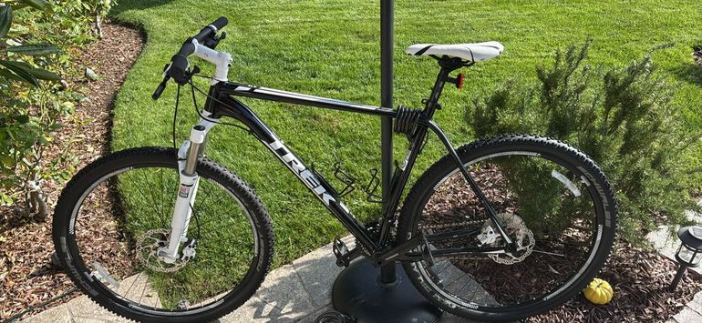 Used Trek Superfly 5 2014 2014 Mountainbike, White, 29 — image 1 of 7