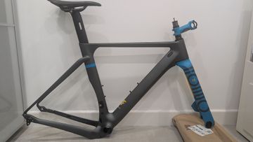 Used Rondo HVRT 2020 Road & Gravel, Light Gray — image 2 of 5