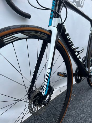 Used Giant TCR ADVANCED 2 Carbon 2020 Road & Gravel, Schwarz — image 12 of 18