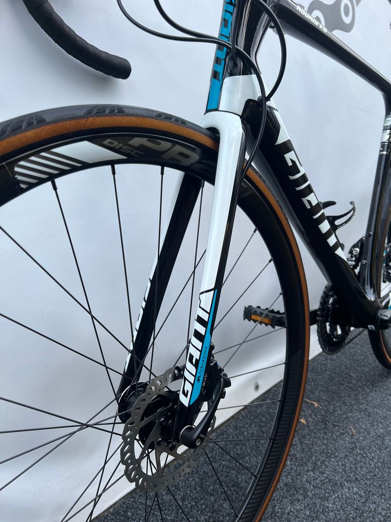 Used Giant TCR ADVANCED 2 Carbon 2020 Road & Gravel, Schwarz — image 12 of 18