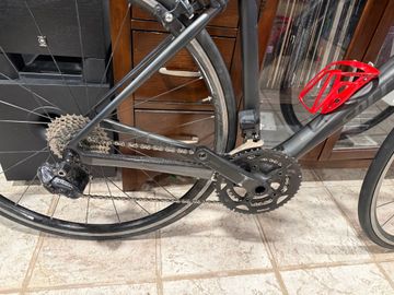 Used Specialized Amira Comp UDi2 2017 2017 Road & Gravel, Black — image 3 of 4