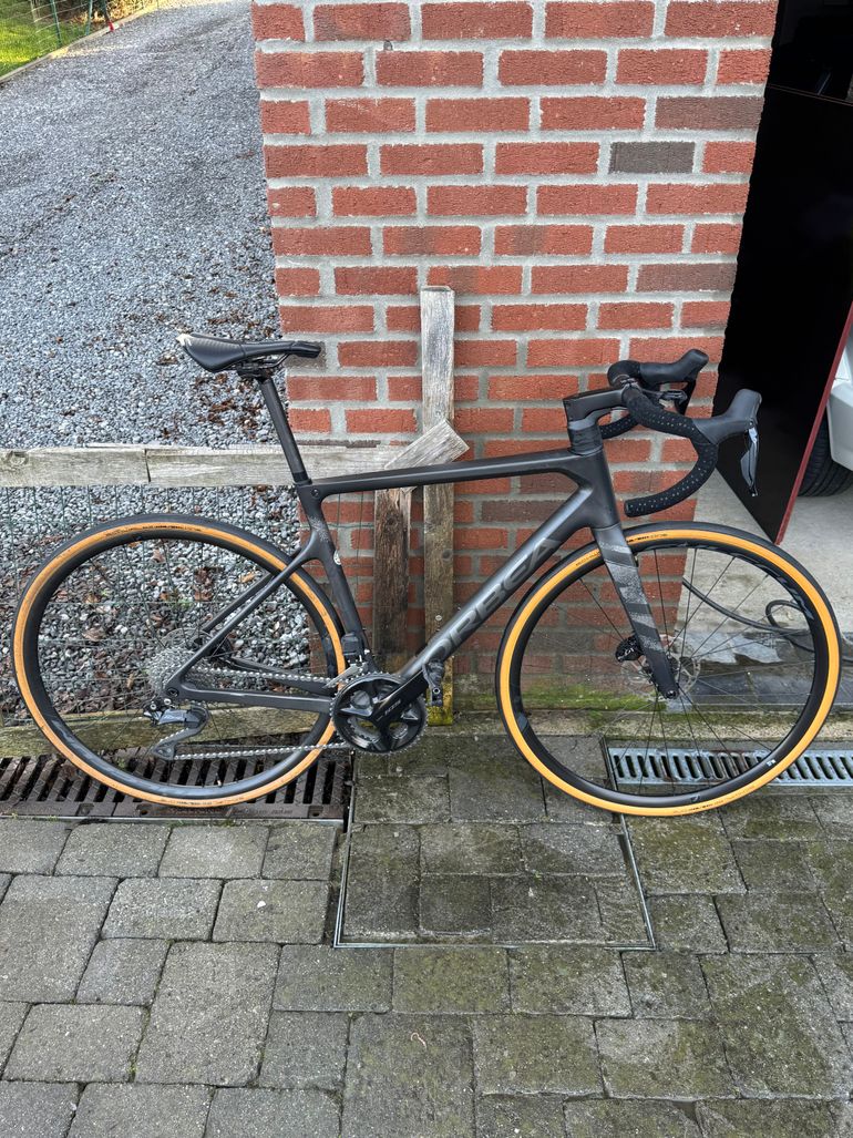 Used Orbea ORCA M30iLTD PWR 2023 2023 Road & Gravel, Black — image 1 of 9