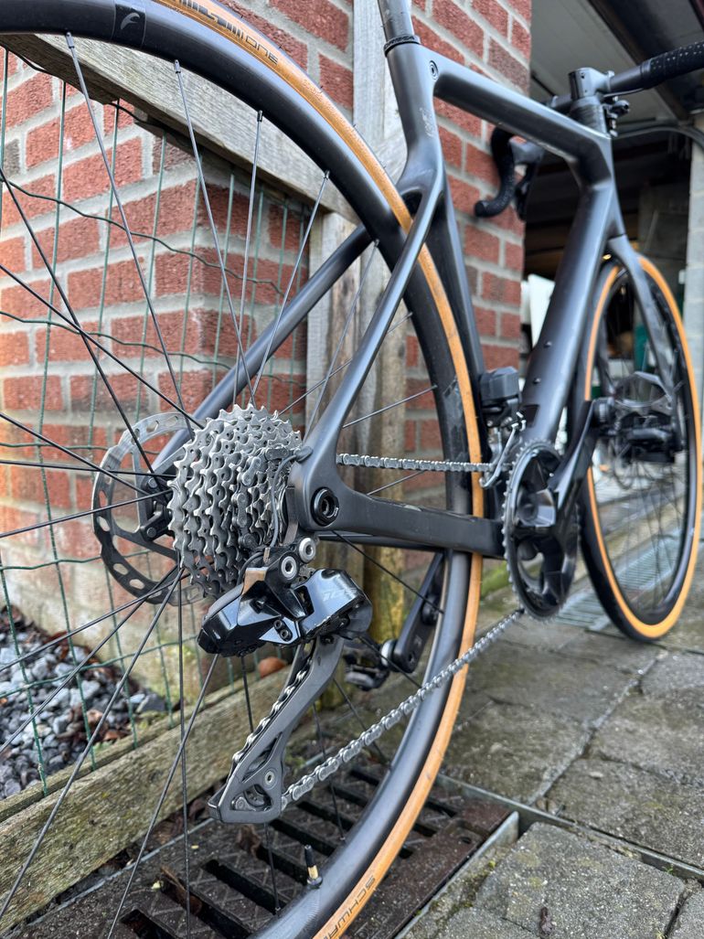 Used Orbea ORCA M30iLTD PWR 2023 2023 Road & Gravel, Black — image 3 of 9