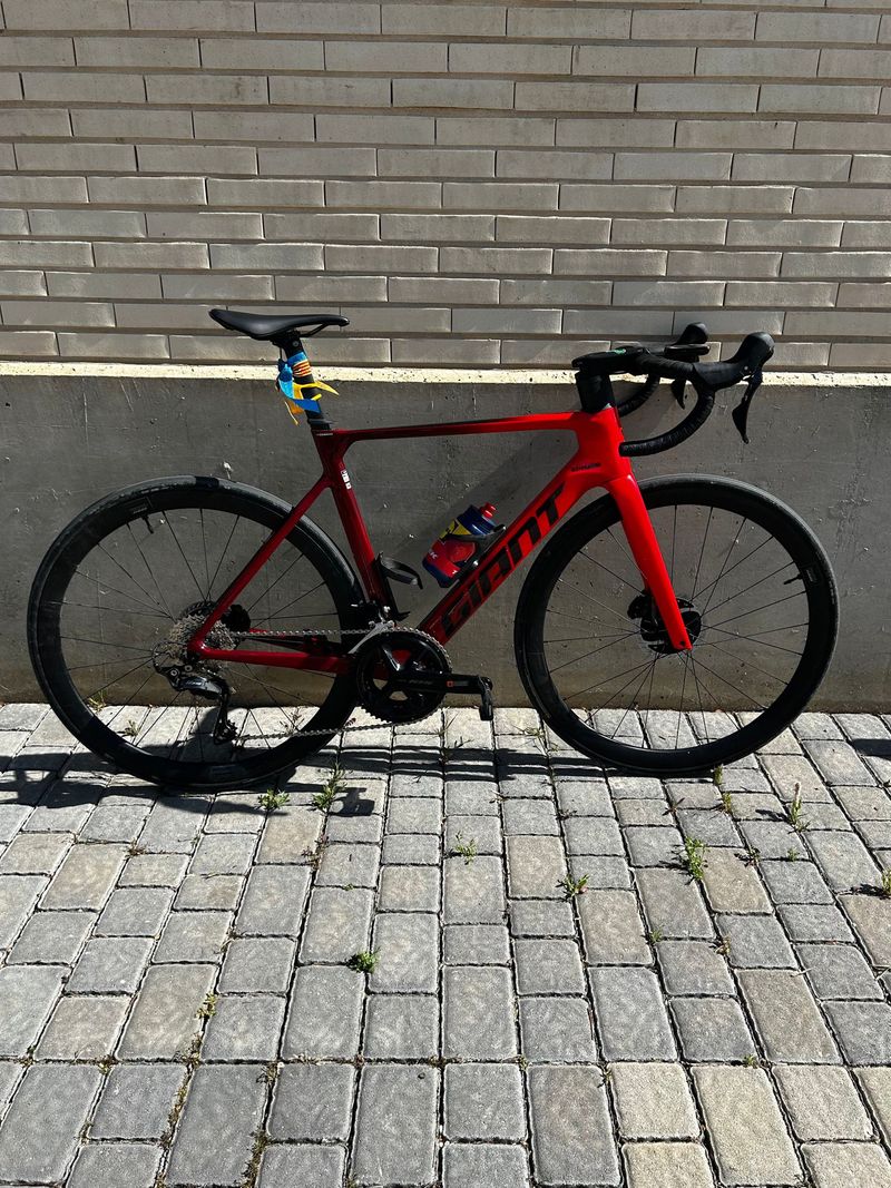 Käytetty Giant Propel Advanced 2 2024 2024 Road & Gravel — kuva 3 / 8