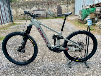 Santa Cruz, VALA S / Carbon C 2025