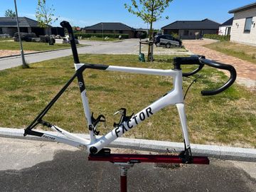 Factor O2 Frameset Frameset 2020 Road & Gravel usato