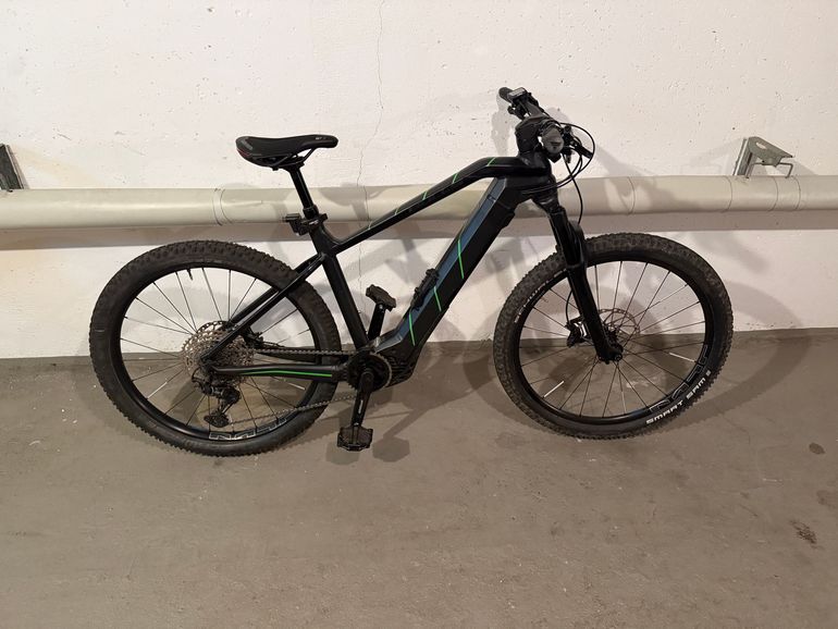 Used BULLS Bulls Sonic Evo 3 2020 2020 Mountainbike, Black — image 1 of 28