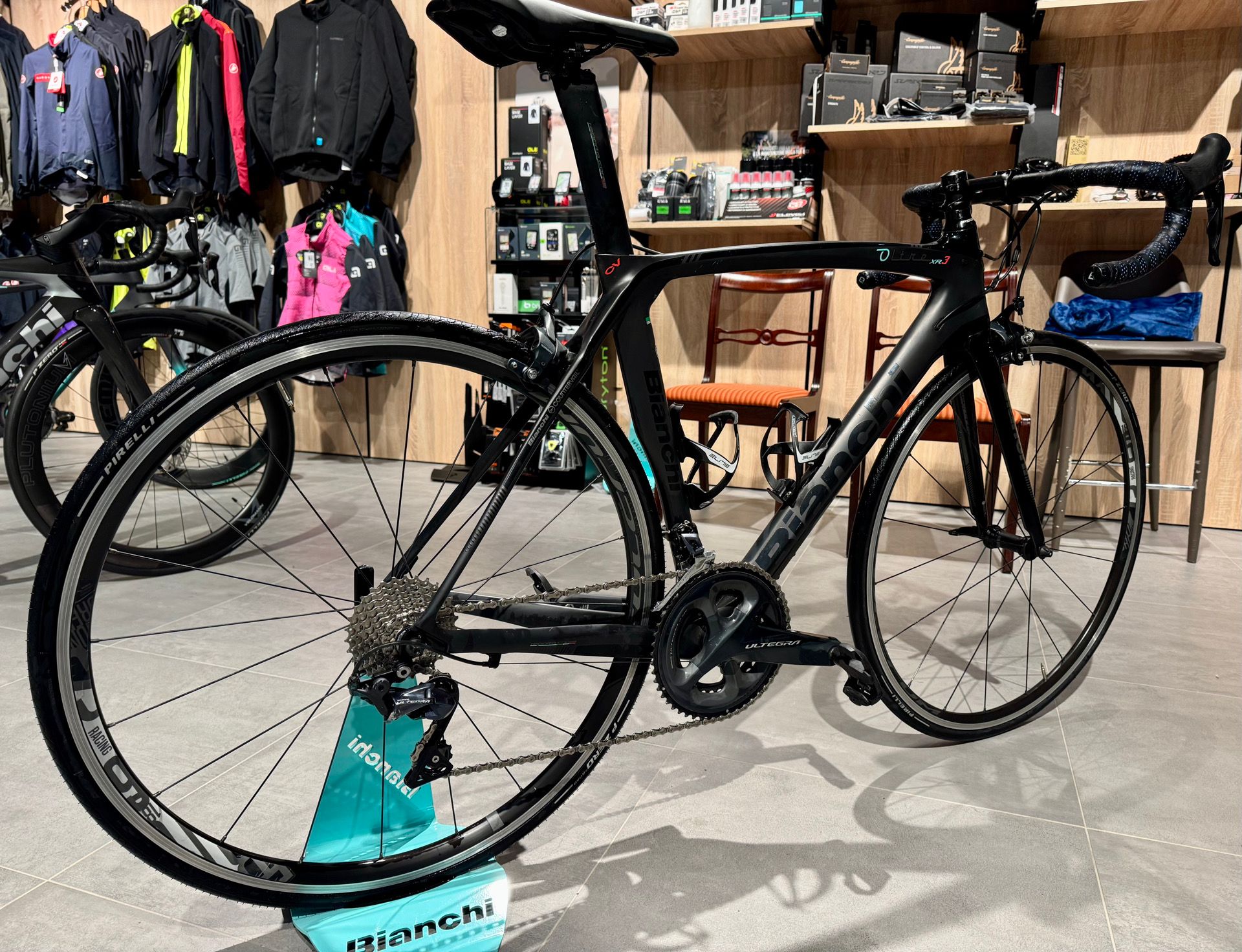 Bianchi Oltre XR3 Ultegra 2018 | buycycle