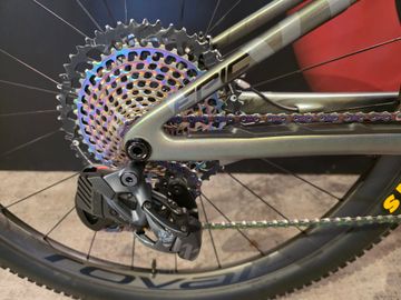 Tweedehands Specialized Epic SRAM XX1 Eagle AXS 2024 Mountainbike — afbeelding 2 van 14