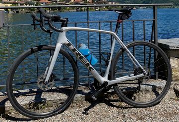 Gebrauchtes Trek Émonda SL 5 Disc 2022 2022 Road & Gravel