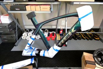 Used Trek Madone SLR 9 2022 Frameset 2022 Road & Gravel, Blue — image 2 of 12