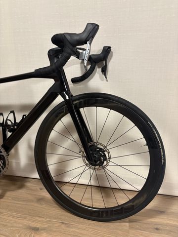 Used BMC Roadmachine 01 ONE 2021 2021 Road & Gravel, Black — image 2 of 10