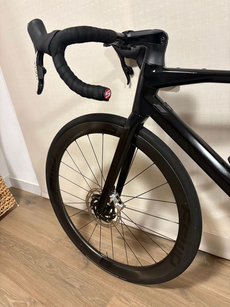 Used BMC Roadmachine 01 ONE 2021 2021 Road & Gravel, Schwarz — image 9 of 10