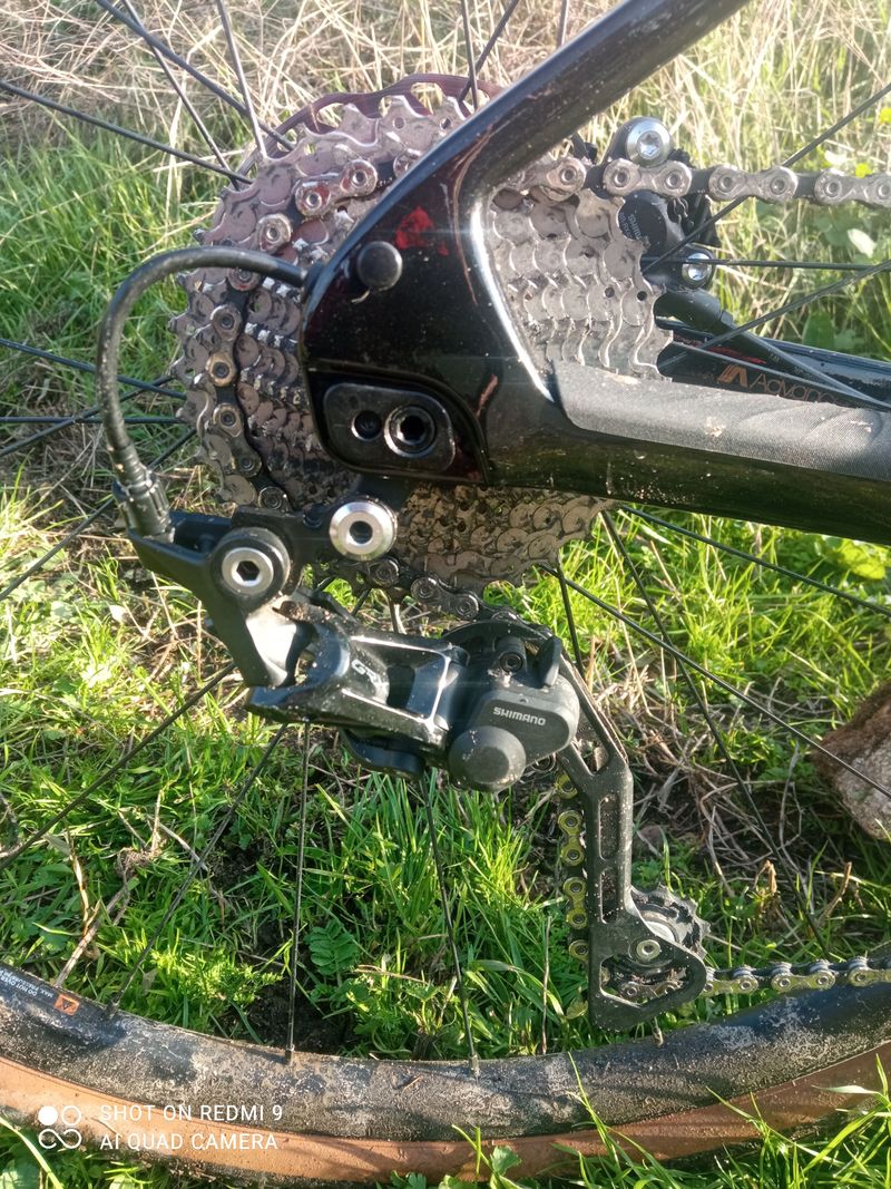 Giant Revolt Advanced 3 2025 2025 Road & Gravel d'occasion — image 6 sur 9