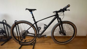Used Trek Procaliber 9.5 2023 2023 Mountainbike, Light Gray, 29 — image 4 of 6