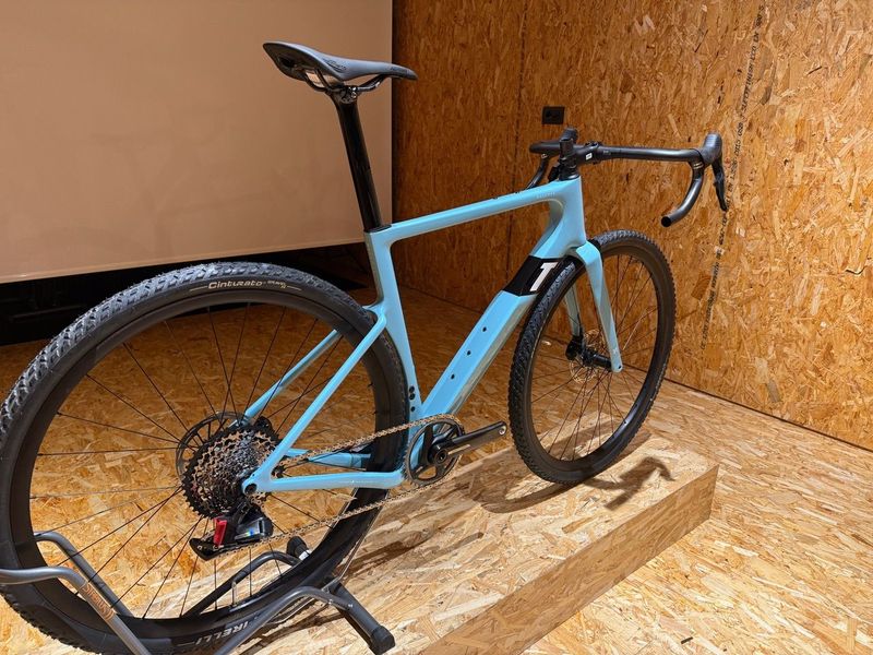 3T Racemax Integrale WPNT 2025 Road & Gravel usato, Blu — immagine 2 di 8