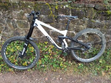 Brugt CUBE TWO15 RACE 2022 2022 MTB