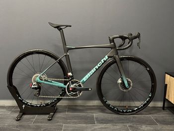 Bianchi, Specialissima SRAM Red eTap AXS