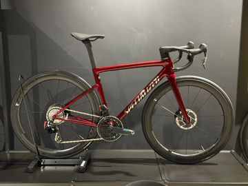Used Specialized SL8 Pro 2026 Road & Gravel, Red — image 2 of 5