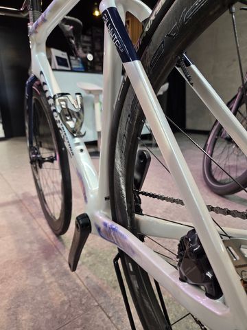 Brugt Wilier Filante SLR 2024 Frameset 2024 Road & Gravel — billede 4 af 7