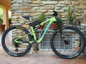 Brugt Santa Cruz Blur Sram Eagle Transmission X0 2024 Mountainbike — billede 3 af 3